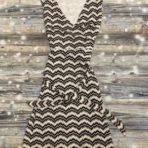 Loft Size 6P Dress Black White Stripes W/ Belt